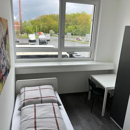 Driver Rooms Хостел Нюрнберг